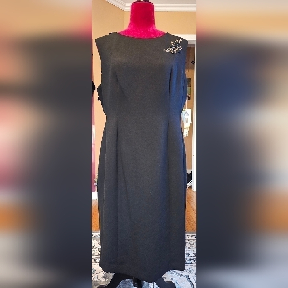 NWT Black Glamour Evan Picone Dress. SZ 14 "R"